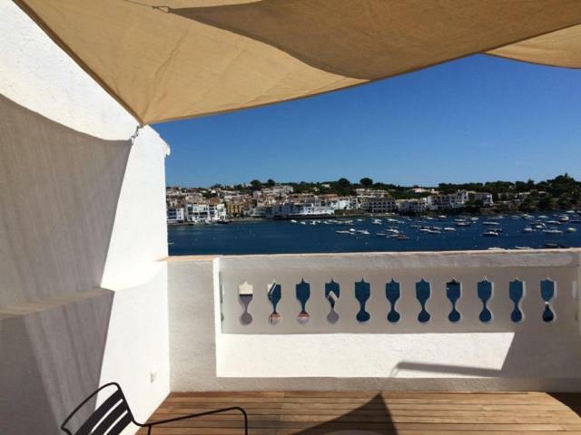 Centric Townhouse With Sea View - Casa Marta Villa Cadaques Exterior photo